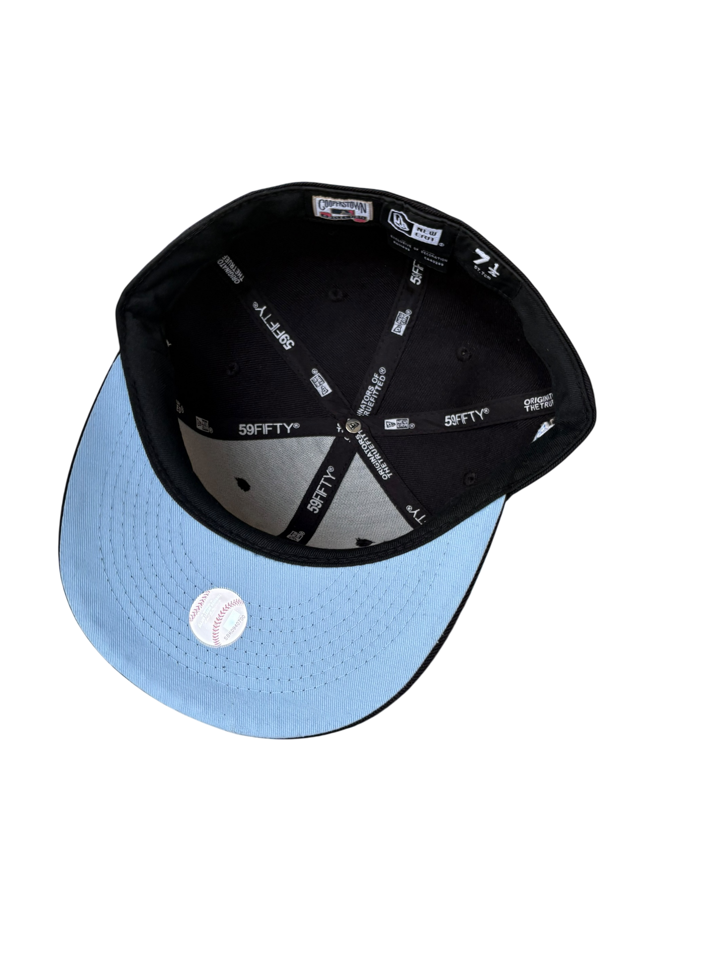 Blue Leaves Fitted Yankee