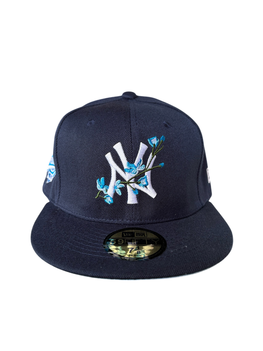 Navy blue leaves Yankee fitted cap
