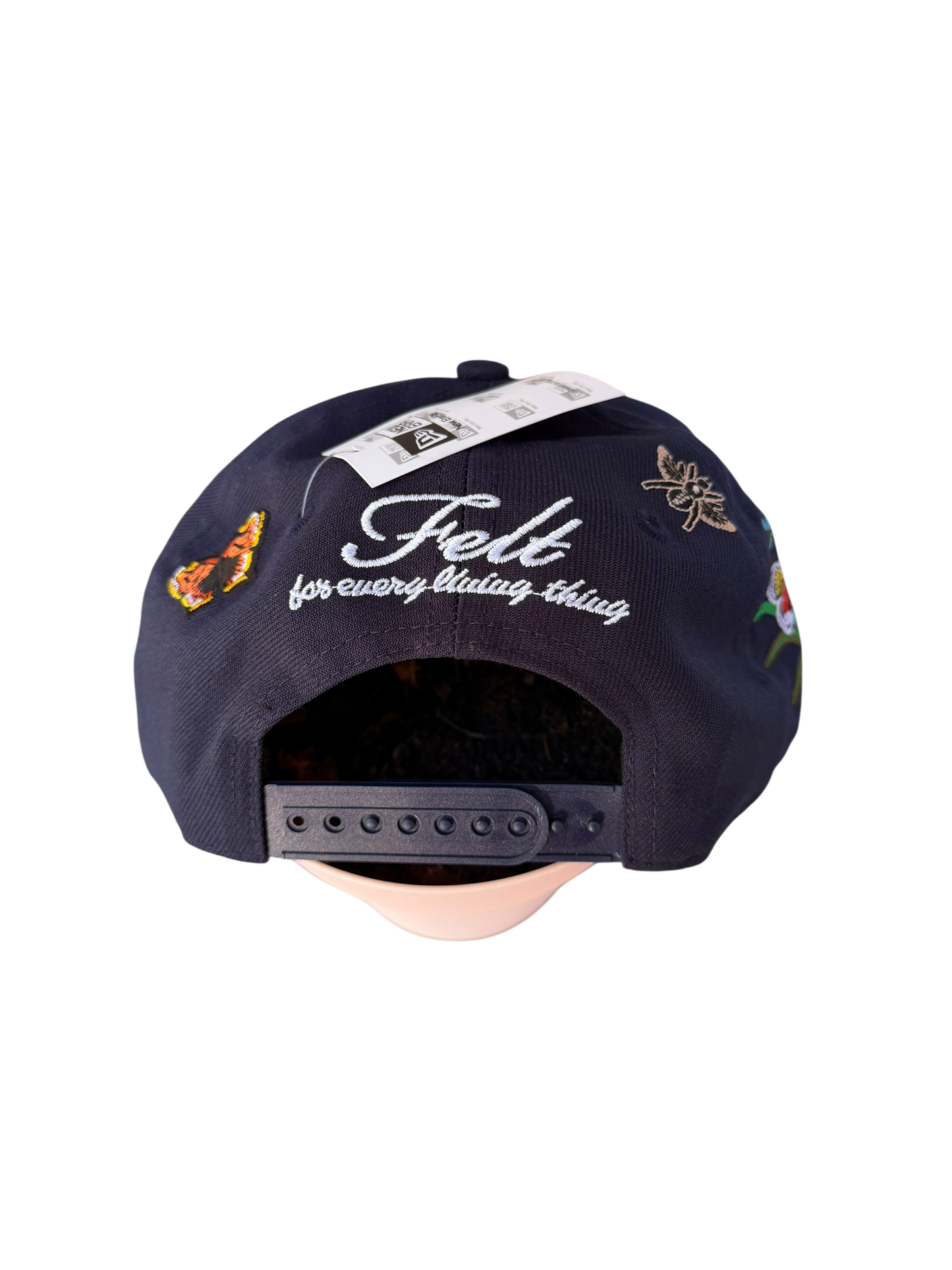 Butterfly cap